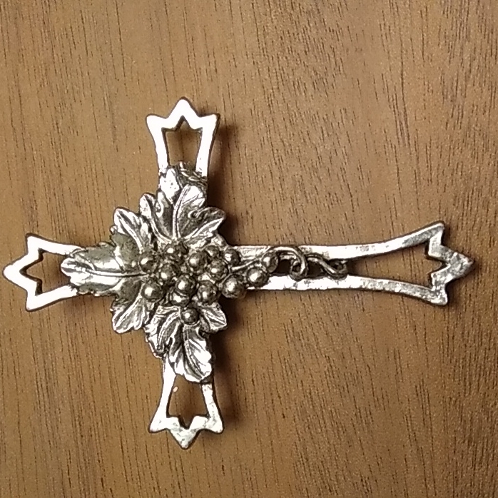 Large Cross